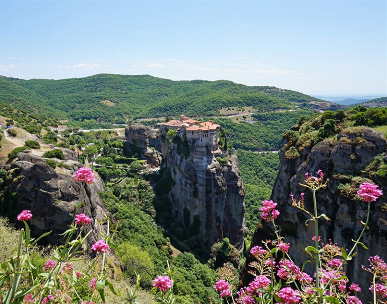 When to visit Meteora Monasteries